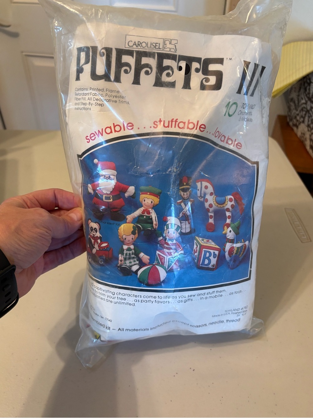 Puffets Sewable Stuffable Kids Toy Craft Kit - New in sealed bag